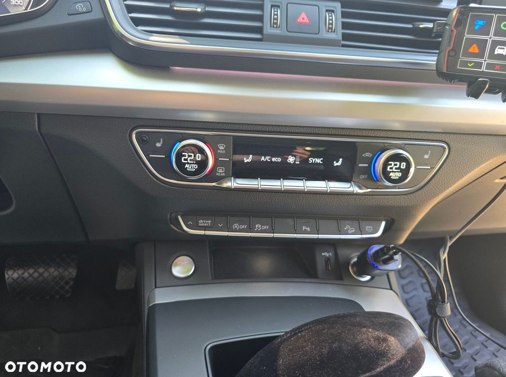 Audi Q5 40 TDI mHEV Quattro S Line S tronic - 12
