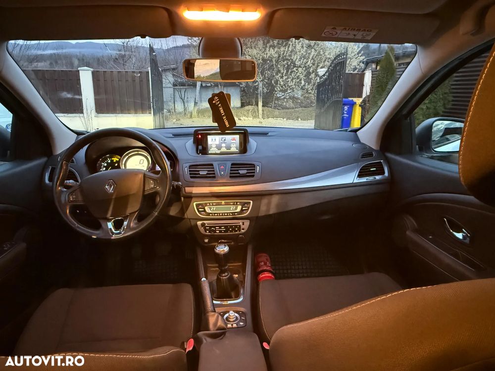 Renault Megane dCi 110 FAP LIMITED - 6