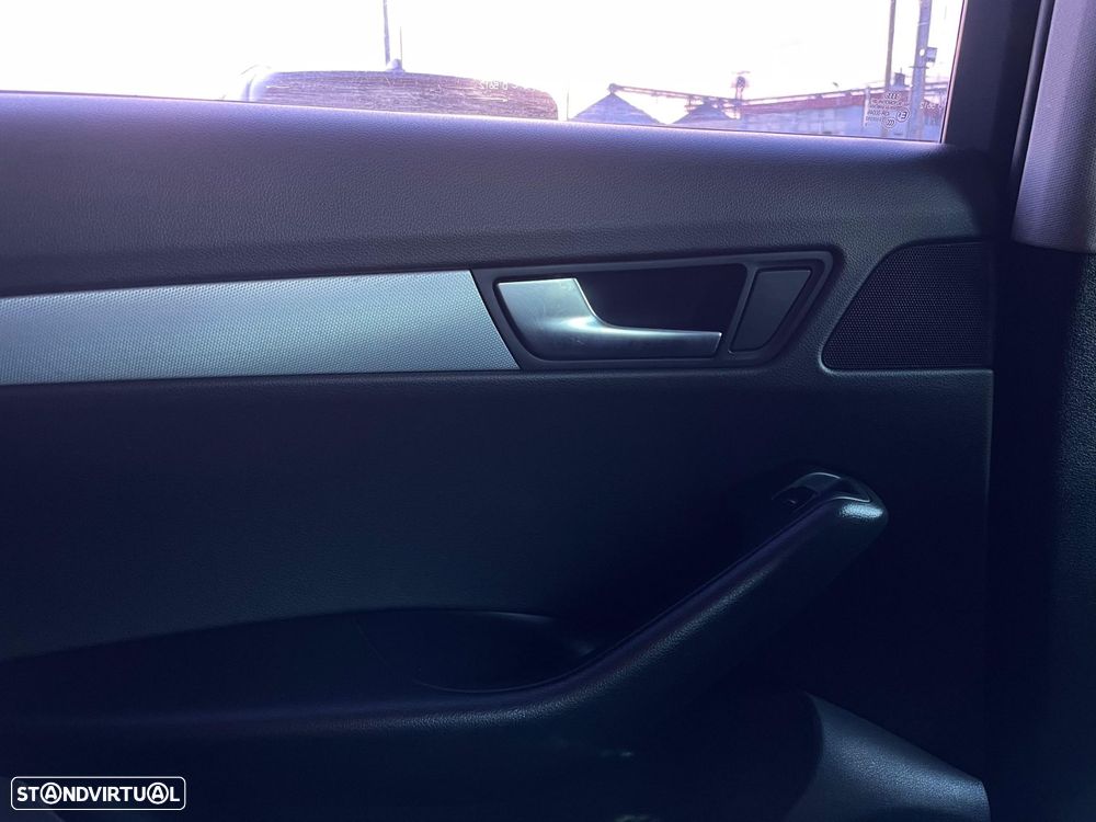 Audi Q5 2.0 TDI Advance S-tronic - 12