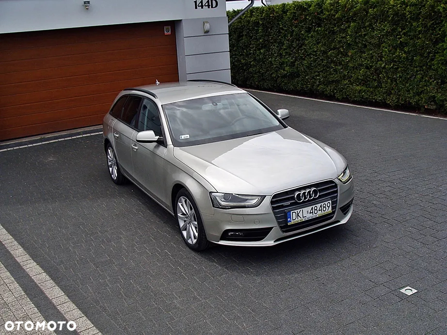 Audi A4 Avant 2.0 TDI DPF quattro S tronic Ambiente - 23