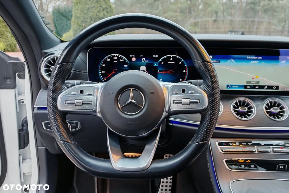 Mercedes-Benz CLS 220 d AMG - 25