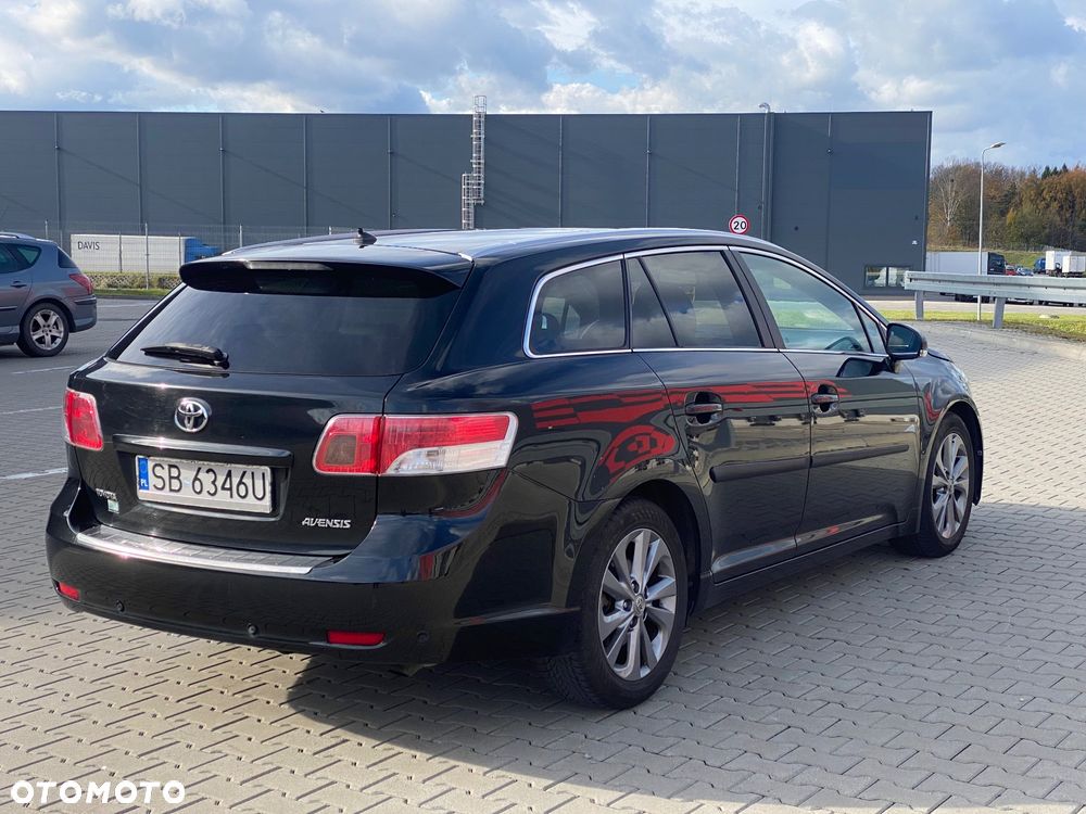 Toyota Avensis 2.2 D-4D Prestige - 6