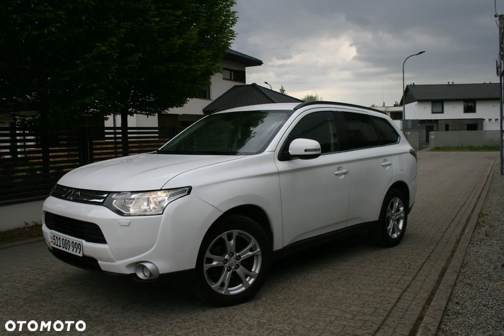 Mitsubishi Outlander - 37