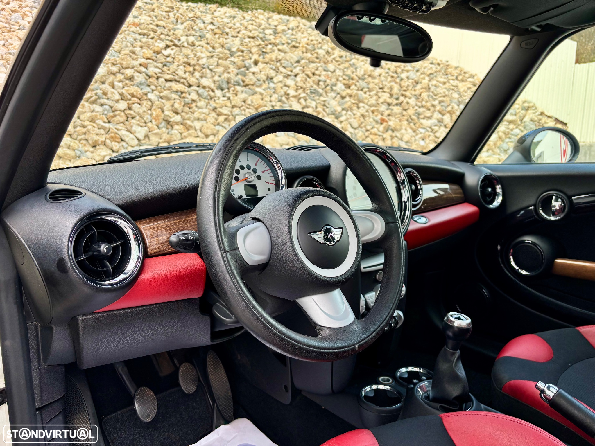 MINI 3 Portas Cooper D - 29