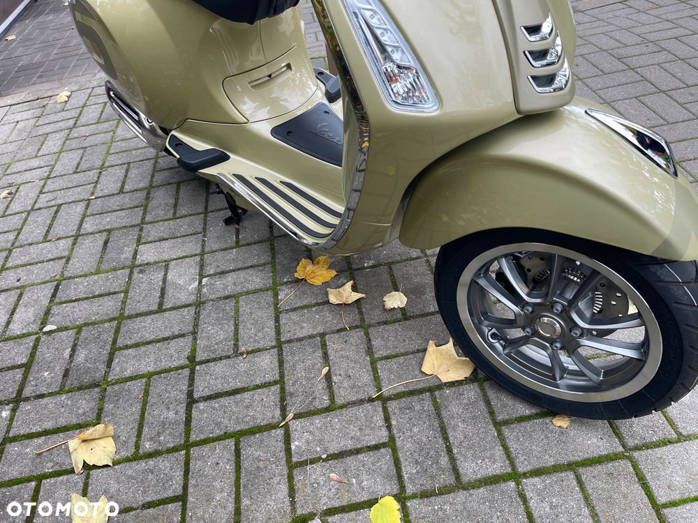 Piaggio Vespa - 5