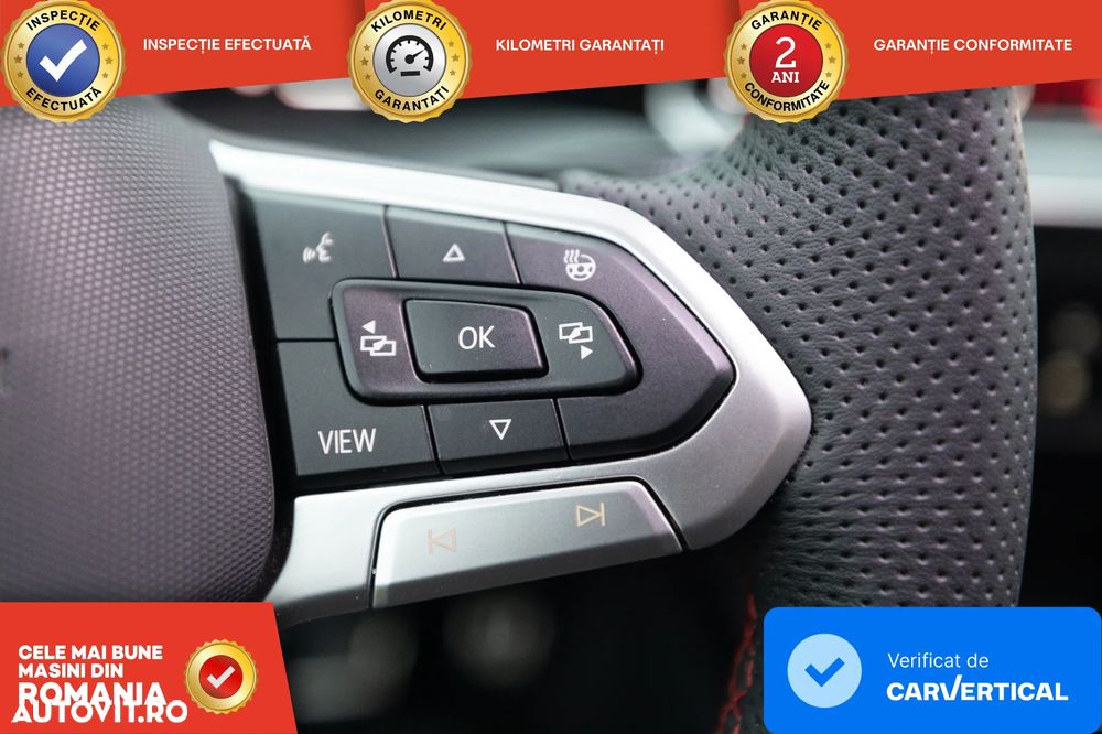 Volkswagen Golf - 10