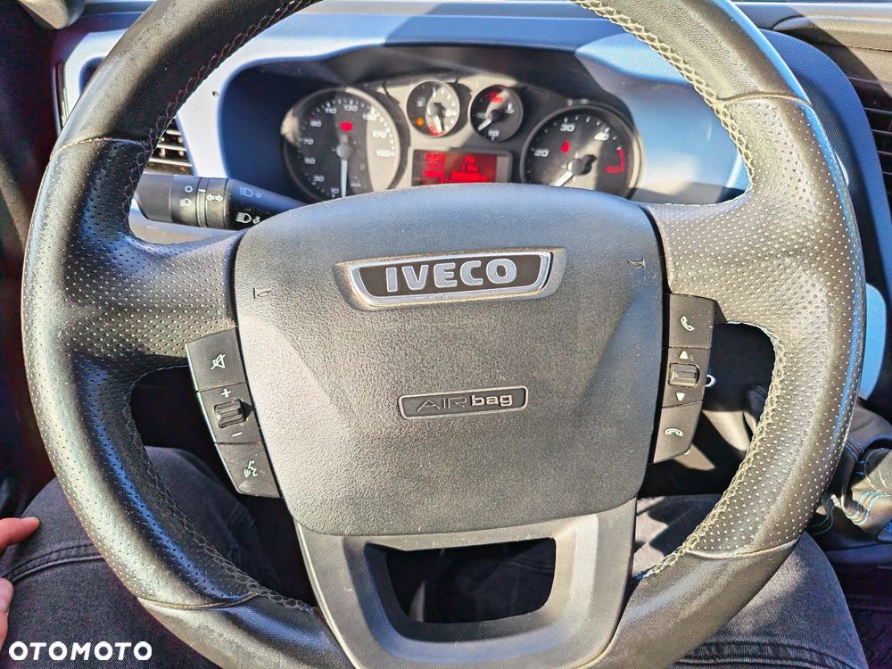 Iveco DAILY - 17