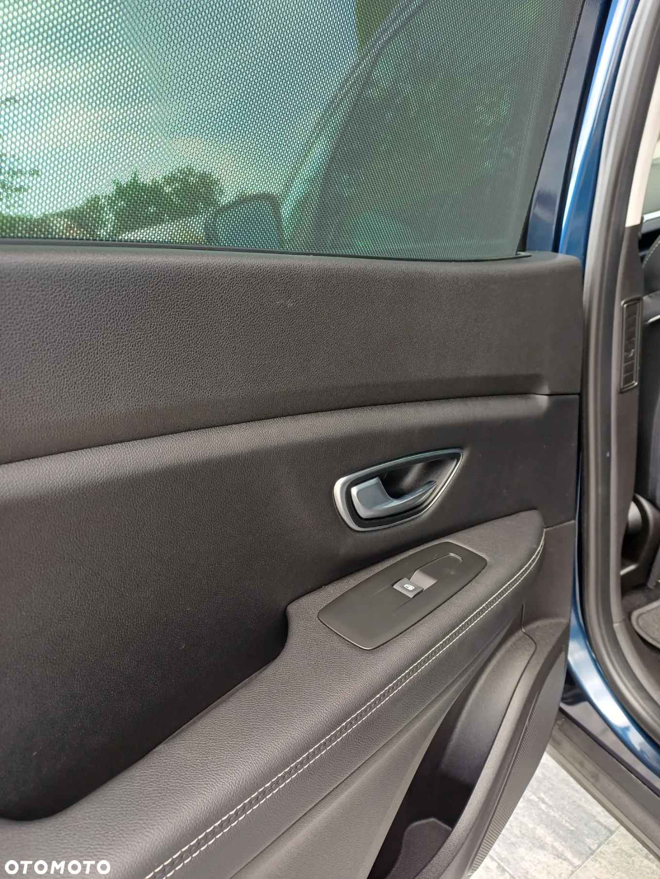 Renault Grand Scenic - 25