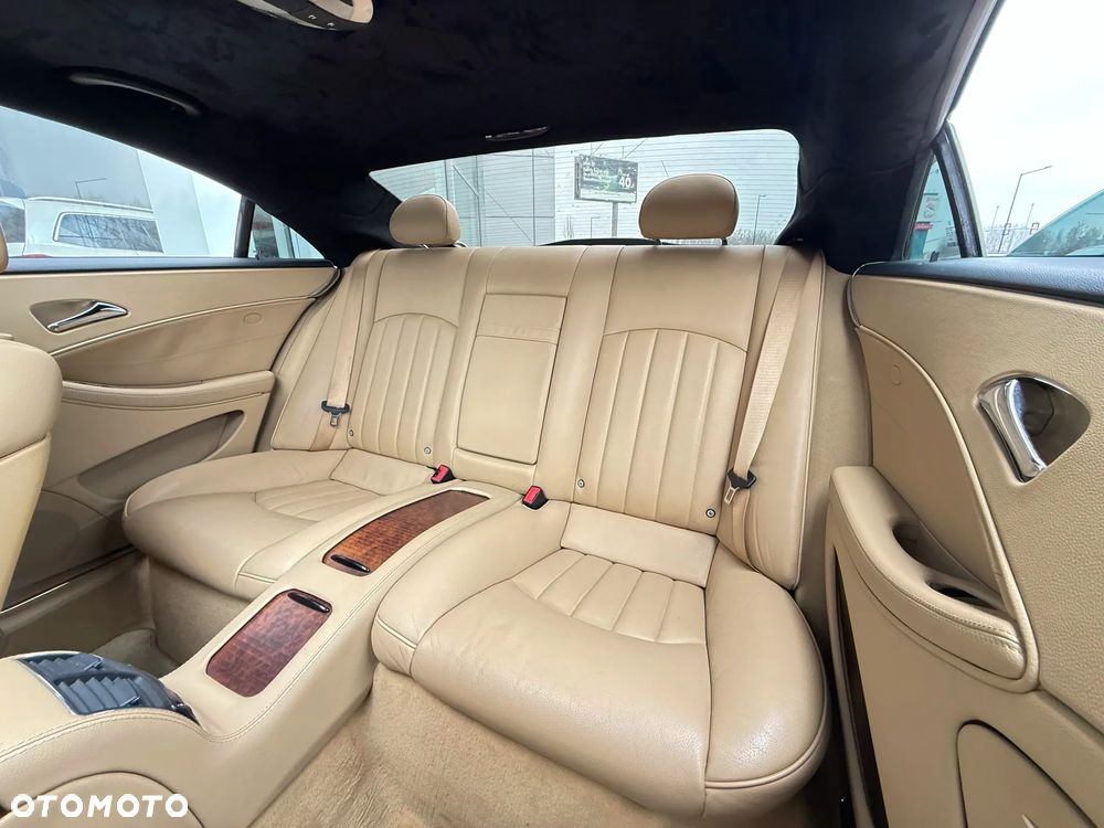 Mercedes-Benz CLS 350 7G-TRONIC - 23