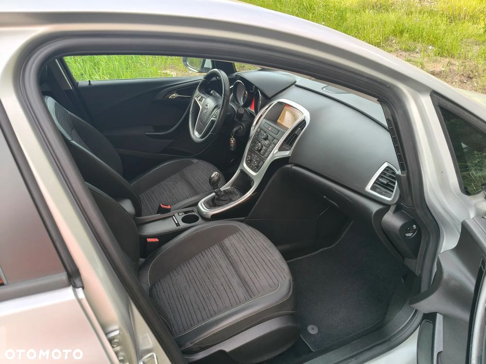 Opel Astra 1.4 Turbo Innovation - 8