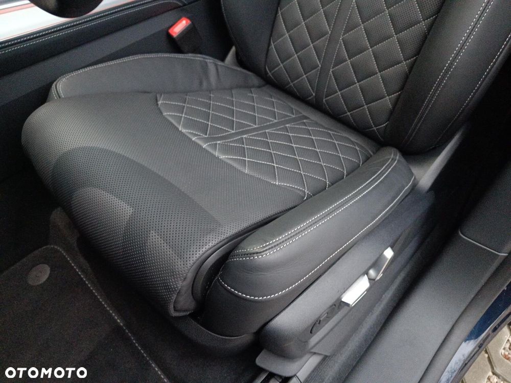 Audi Q8 - 15