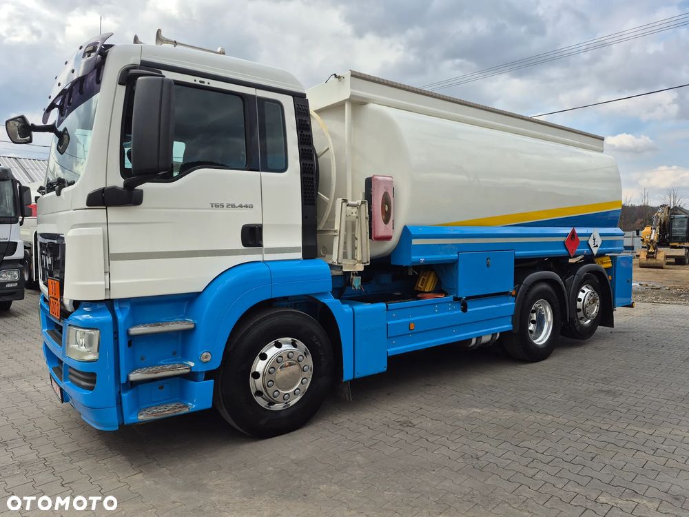 MAN TGS 26440 AUTOCYSTERNA - 8