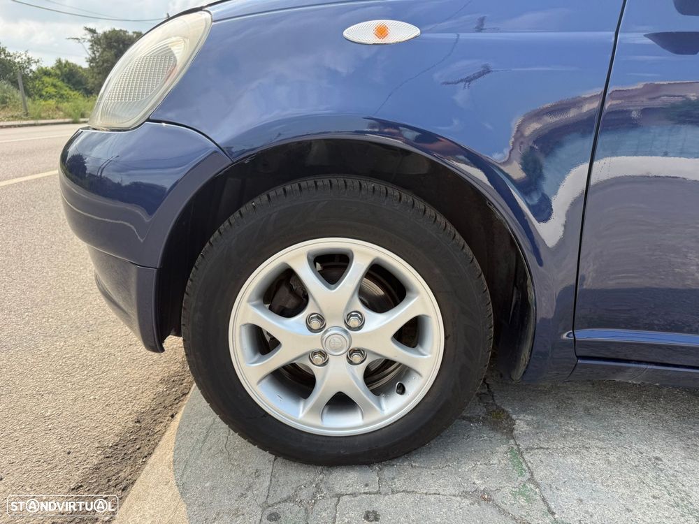 Toyota Yaris 1.0 Base - 11