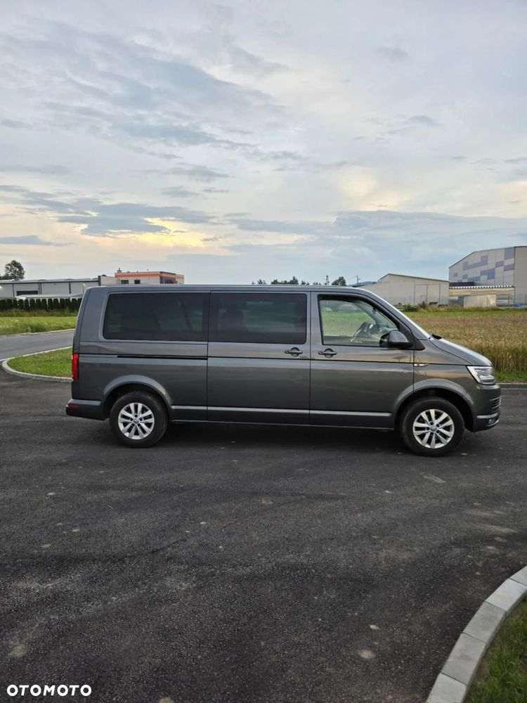 Volkswagen Caravelle 2.0 TDI L2 Comfortline DSG - 4