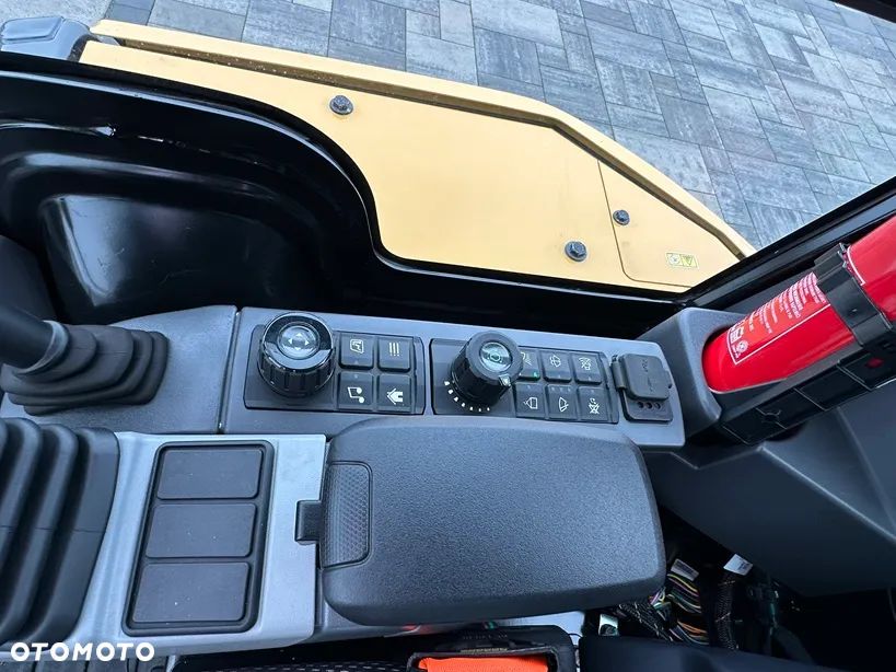 Caterpillar 302.7 CR - 25