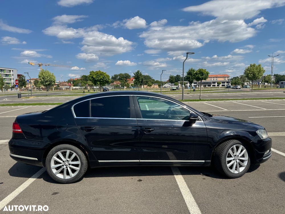 Volkswagen Passat 2.0 TDI DPF Blue TDI DSG Highline - 5