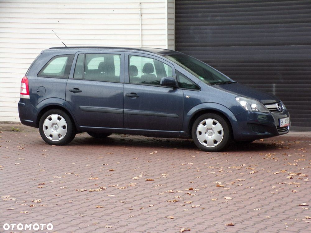 Opel Zafira - 8