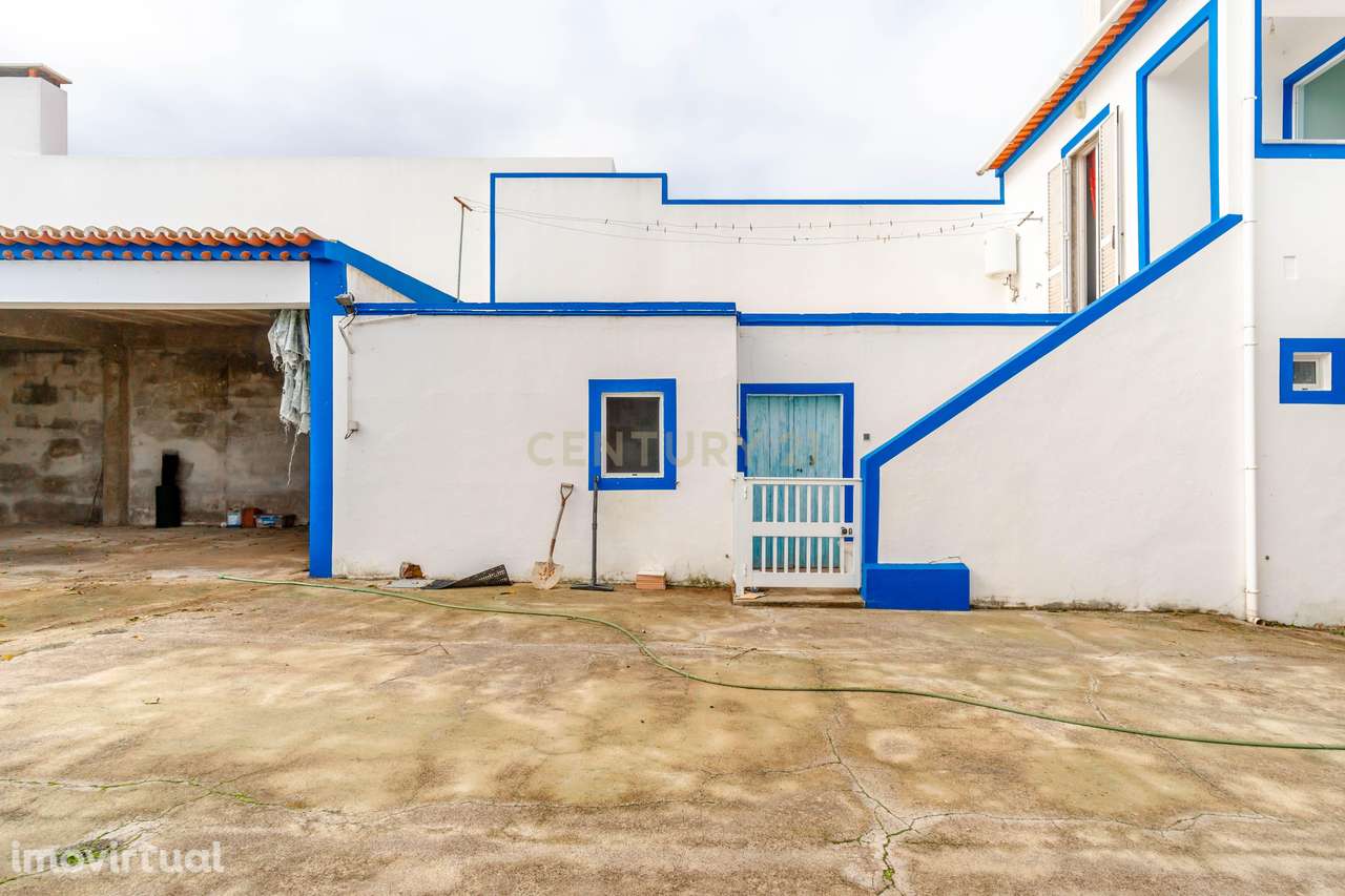 Prédio em propriedade total em Figueira dos Cavaleiros, Ferreira do Al - Grande imagem: 2/29