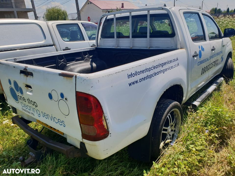 dezmembrez Toyota Hilux 2010 motor 2.5d 2kd-ftv 106kw 144cp jante r20 planetara cardan fuzeta punte spate stanga dreapta fata aripa etrier bara fata capota dezmembrari - 3