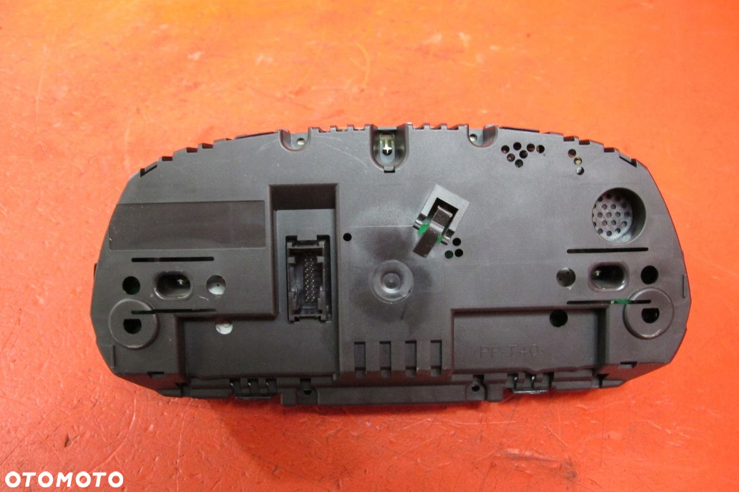 BMW I E87 2.0 D M47D20 E81 LICZNIK ZEGARY 9166821 1024952 - 5