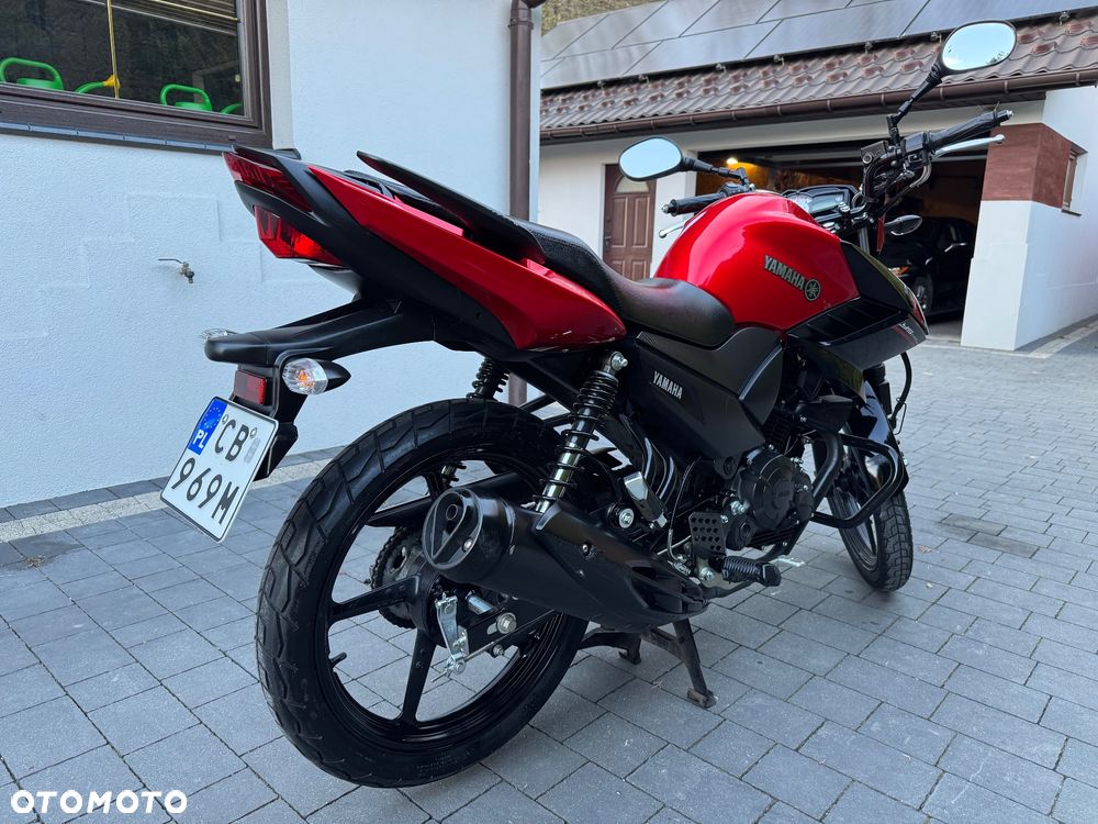 Yamaha YBR - 4