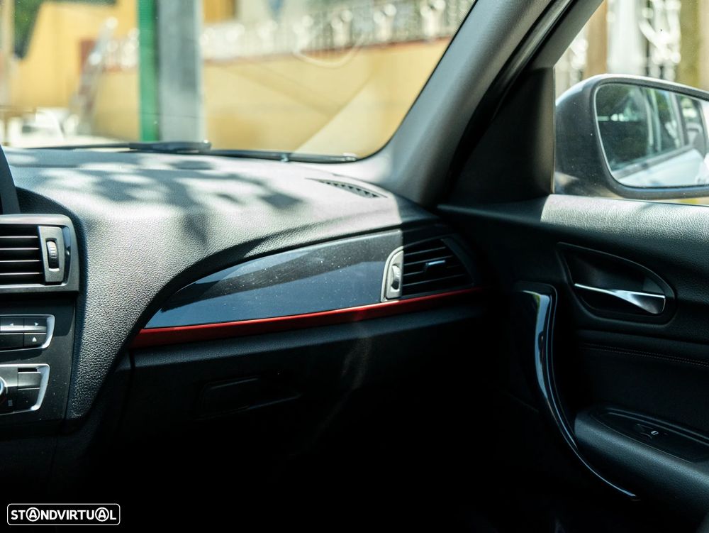 BMW 116 d EDynamics Line Sport - 14