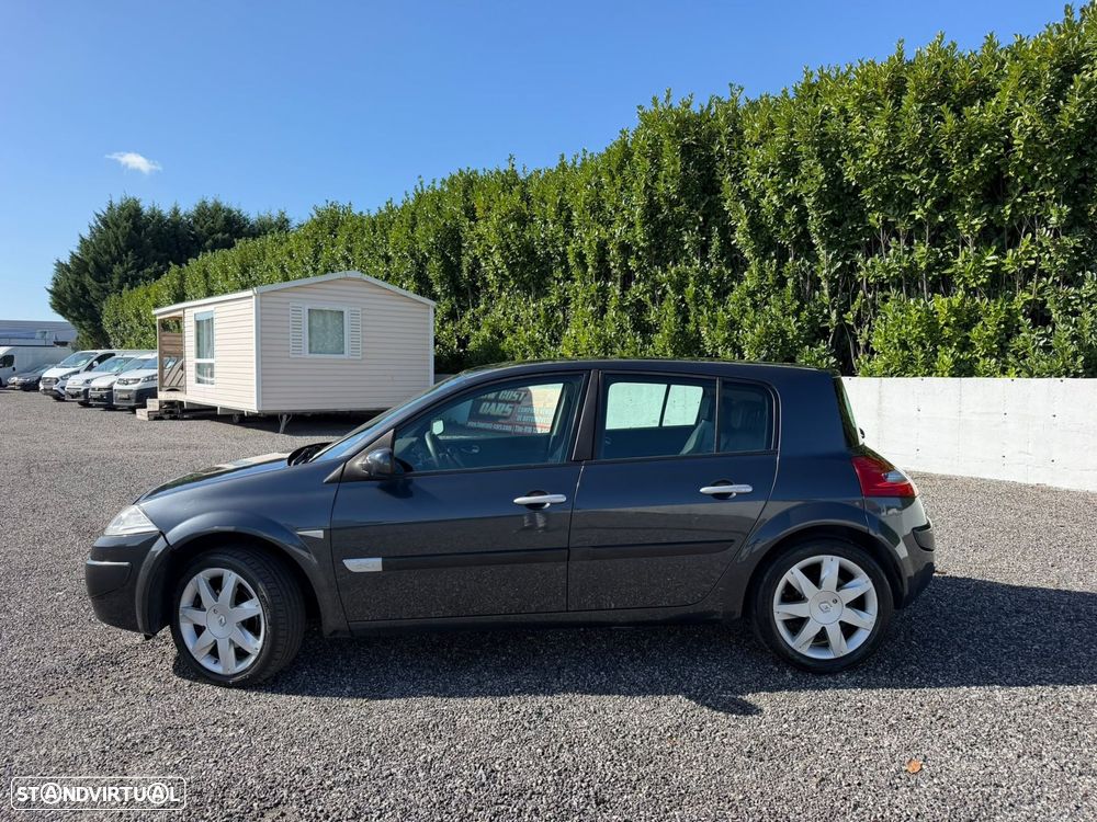 Renault Mégane 1.5 dCi Confort - 12
