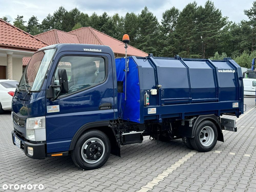 Mitsubishi Canter - 12