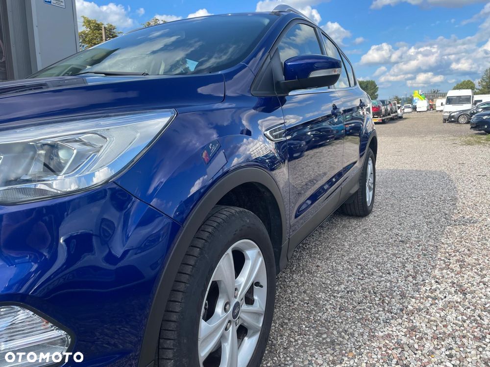 Ford Kuga - 10