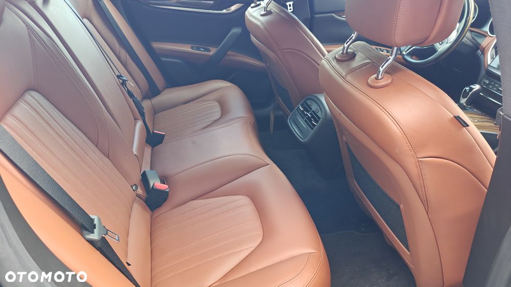 Maserati Ghibli - 11