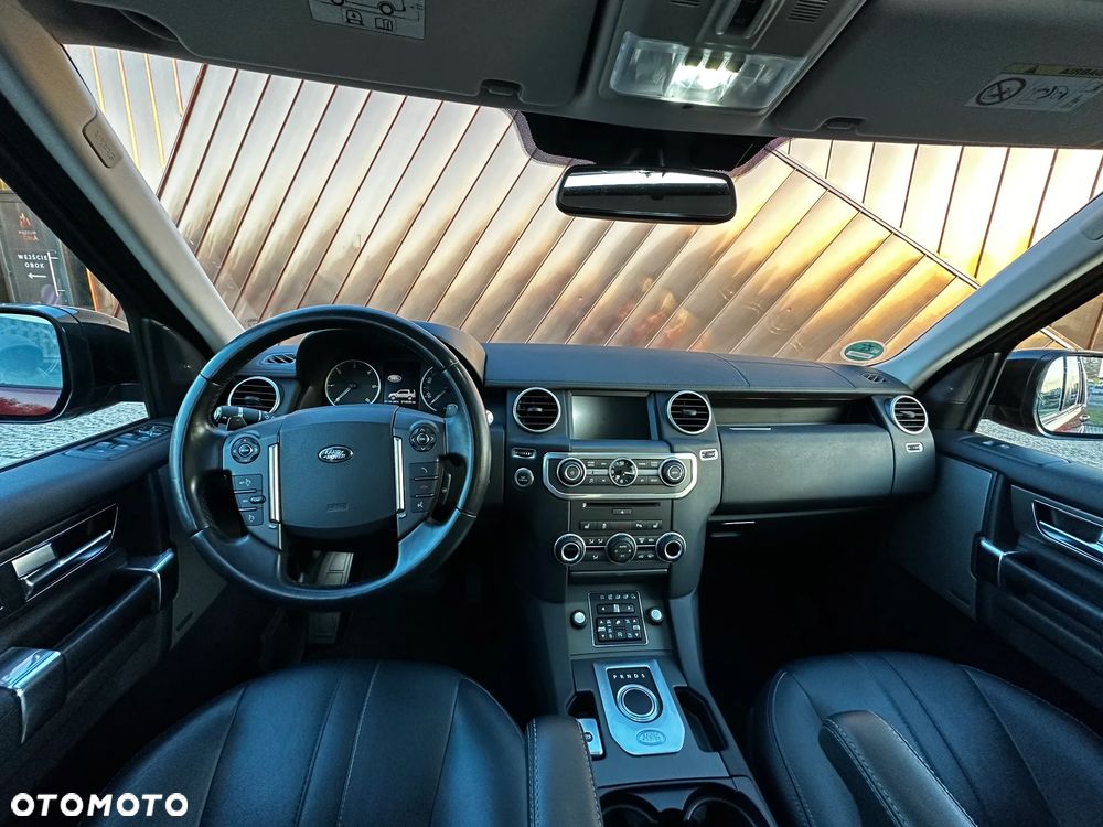 Land Rover Discovery 3.0SD V6 SE - 25