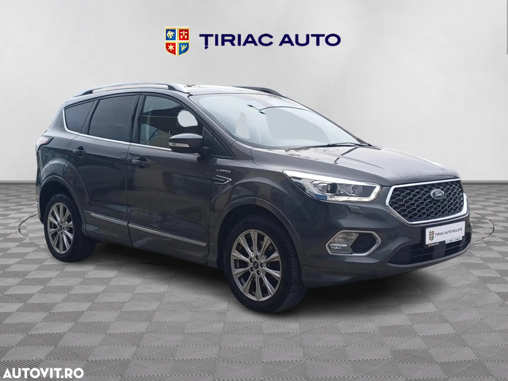 Ford Kuga 2.0 TDCi 4WD Powershift Vignale - 7
