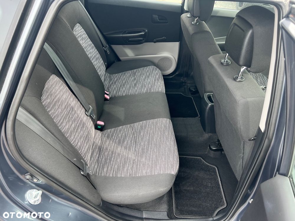 Kia Ceed 1.4 Comfort + - 25