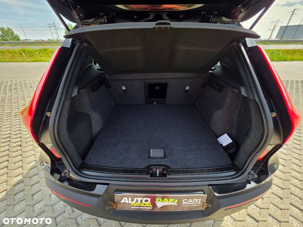Volvo XC 40 - 27