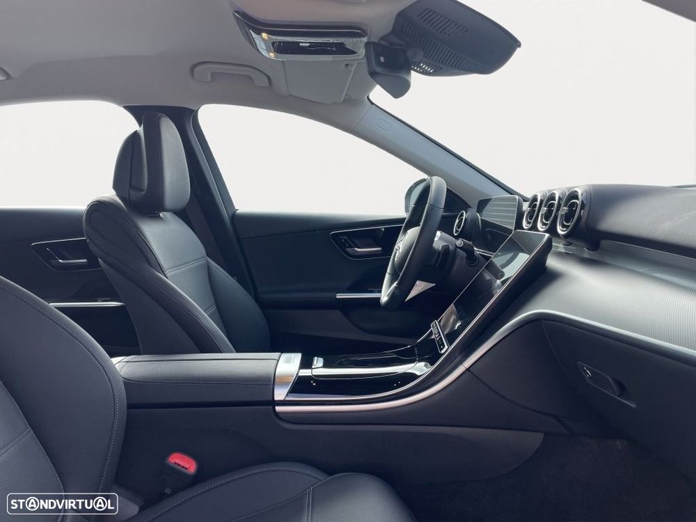 Mercedes-Benz C 300 - 13