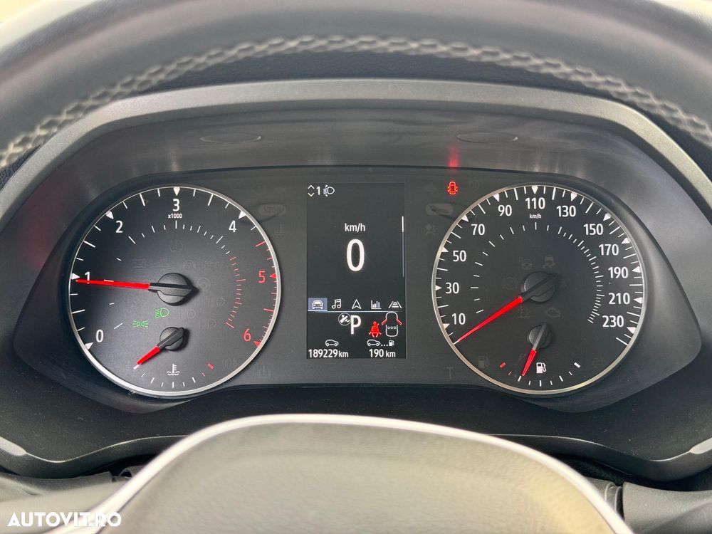 Renault Captur BLUE dCi EDC Intens - 19
