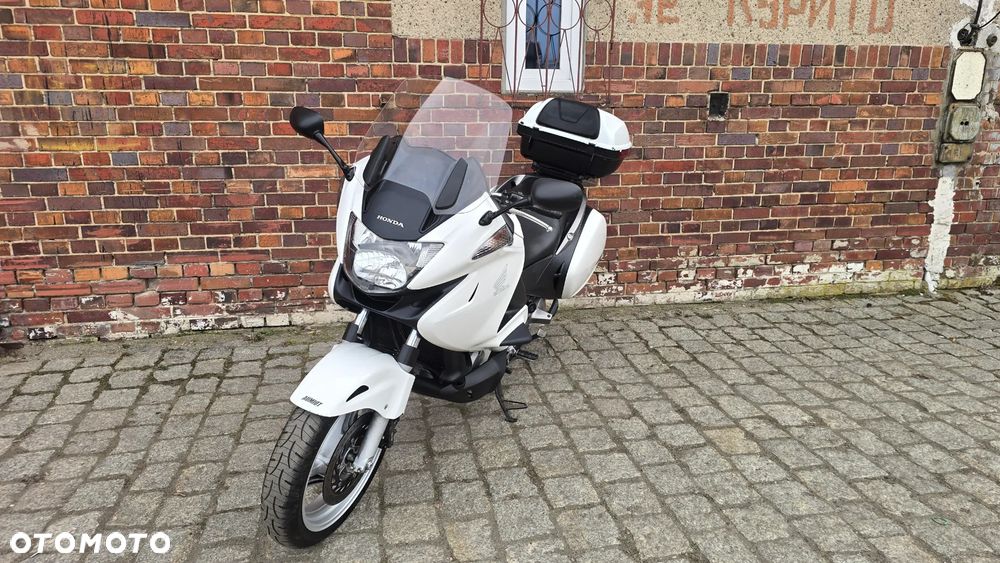 Honda Deauville - 14