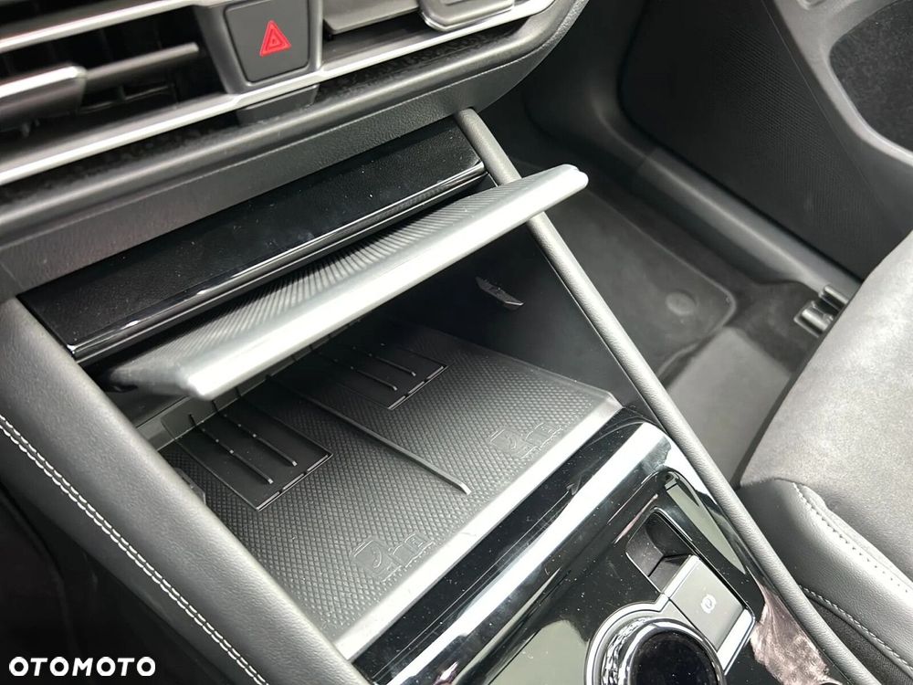 Volkswagen Tiguan - 23