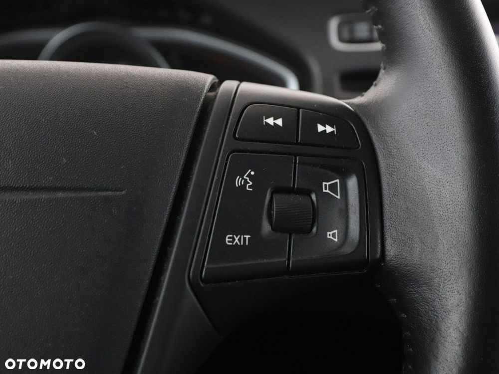 Volvo V40 Cross Country D2 - 28