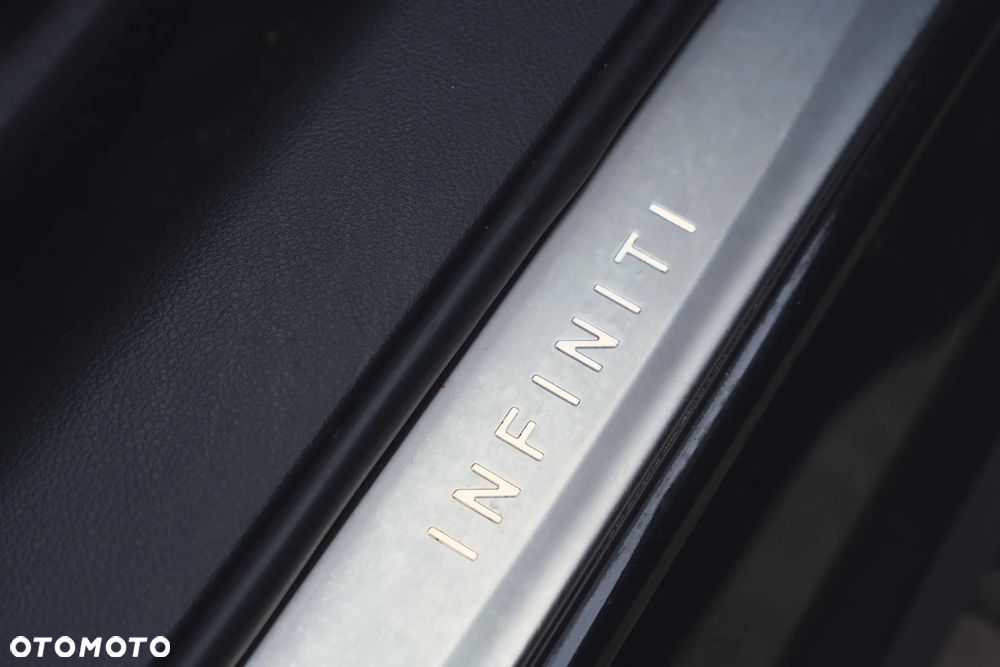 Infiniti Q60 Q60S 3.0t AWD Sport Tech - 22