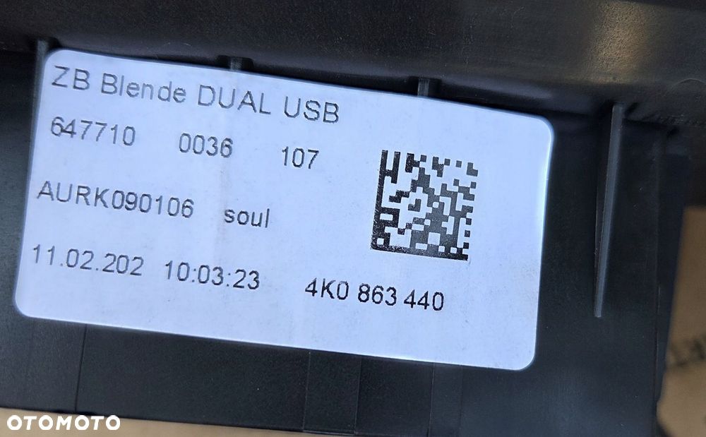 AUDI A6 S6 RS6 A7 S7 RS7 C8 TAPICERKA TUNELU GNIAZDO ZAPALNICZKI 4K0863440 - 4