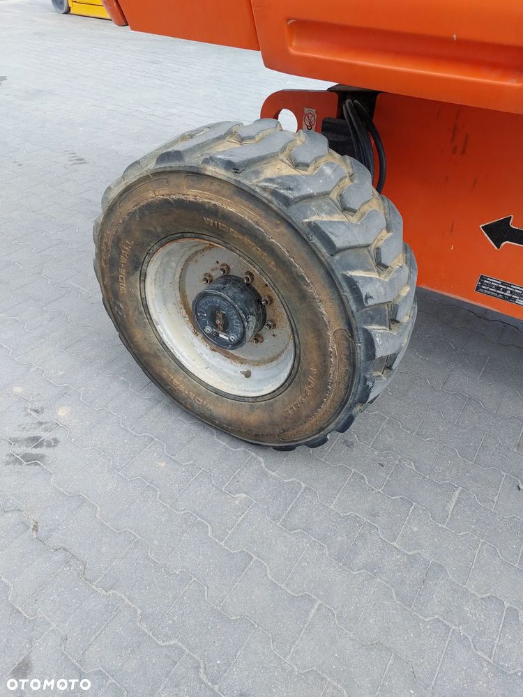 JLG 660 SJ - 20
