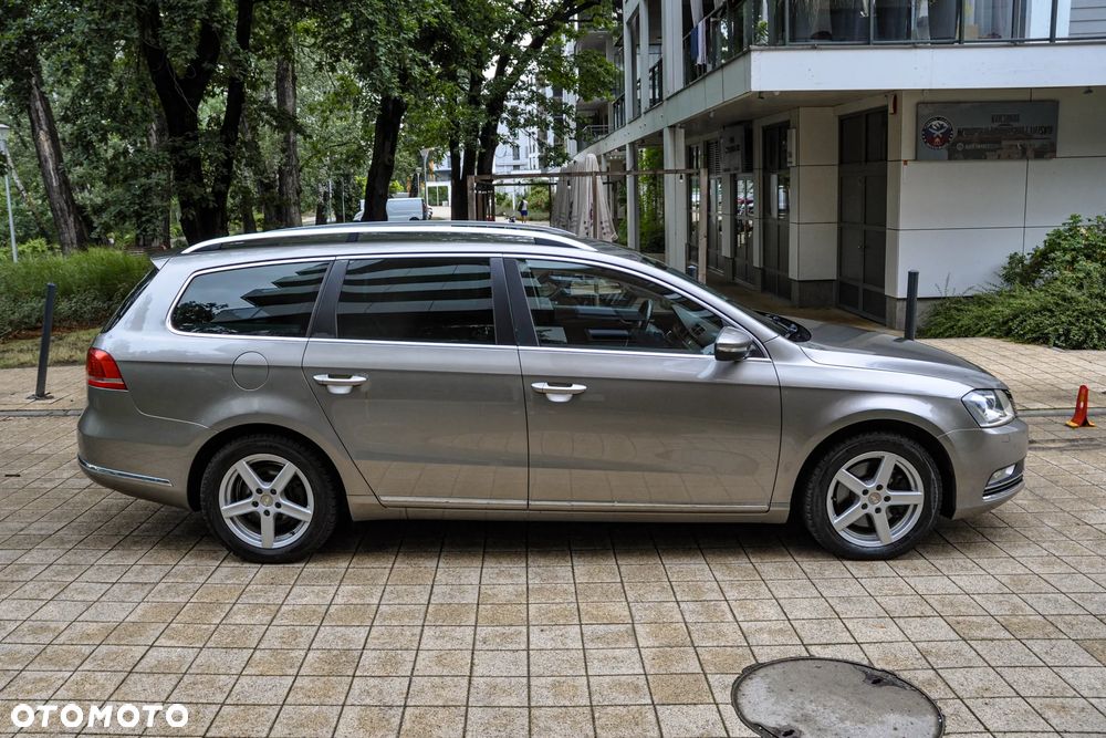 Volkswagen Passat - 5
