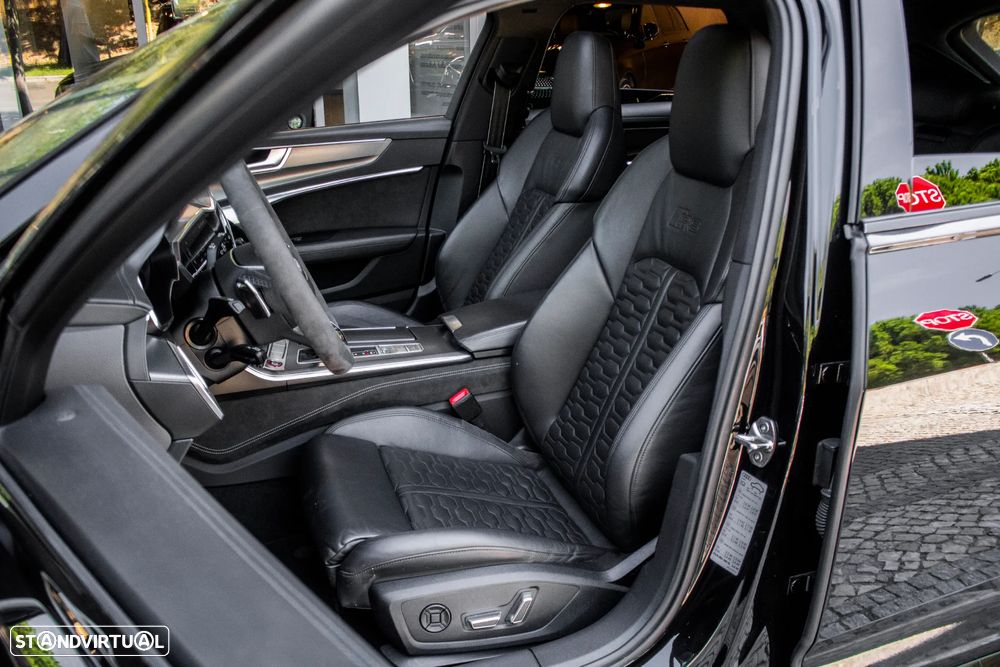 Audi RS6 Avant 4.0 TFSI quattro Tiptronic - 32