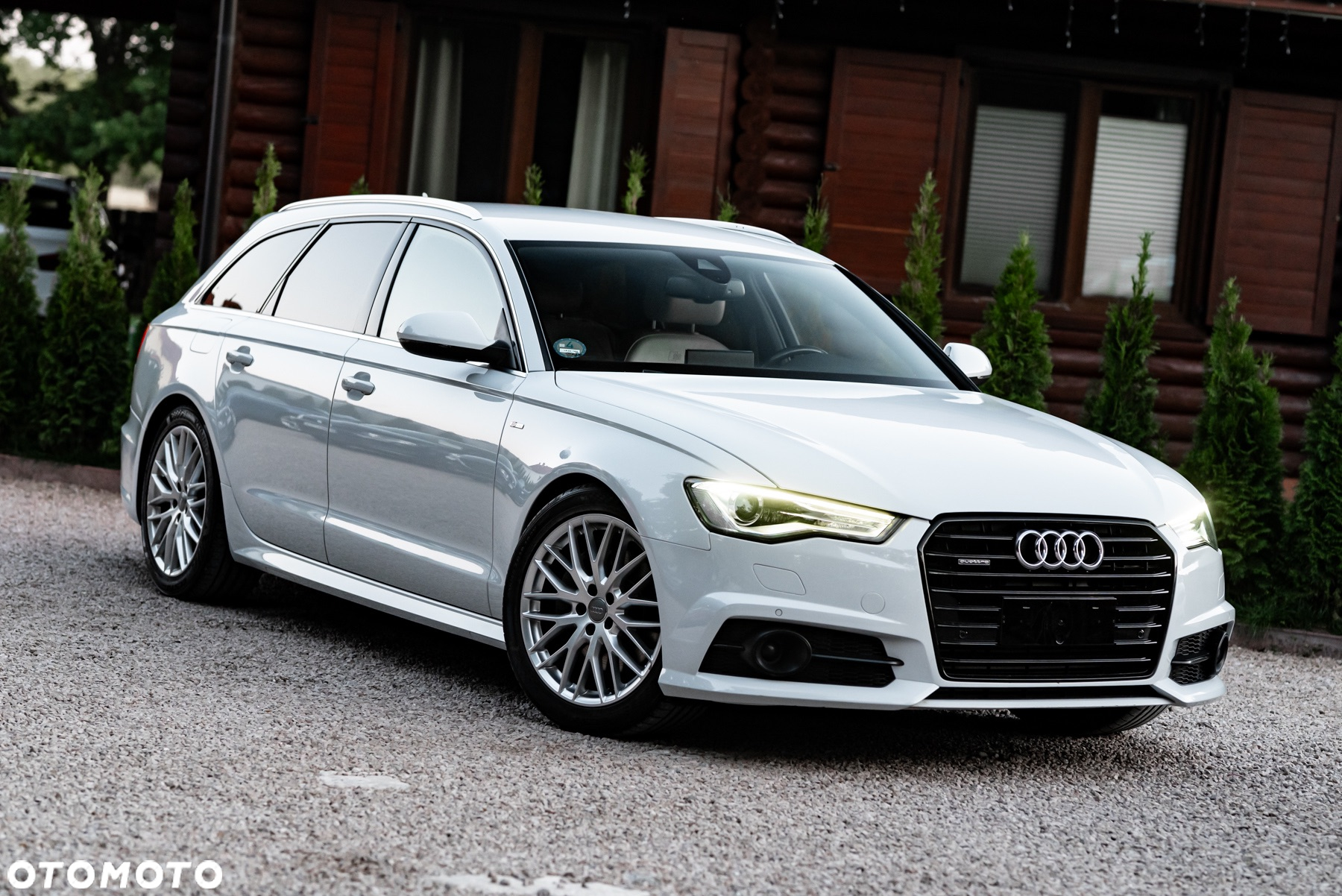 Audi A6 Avant 3.0 TDI quattro S tronic - 5