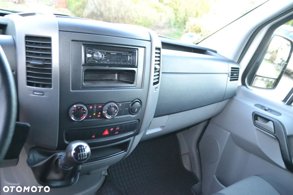 Volkswagen Crafter - 9