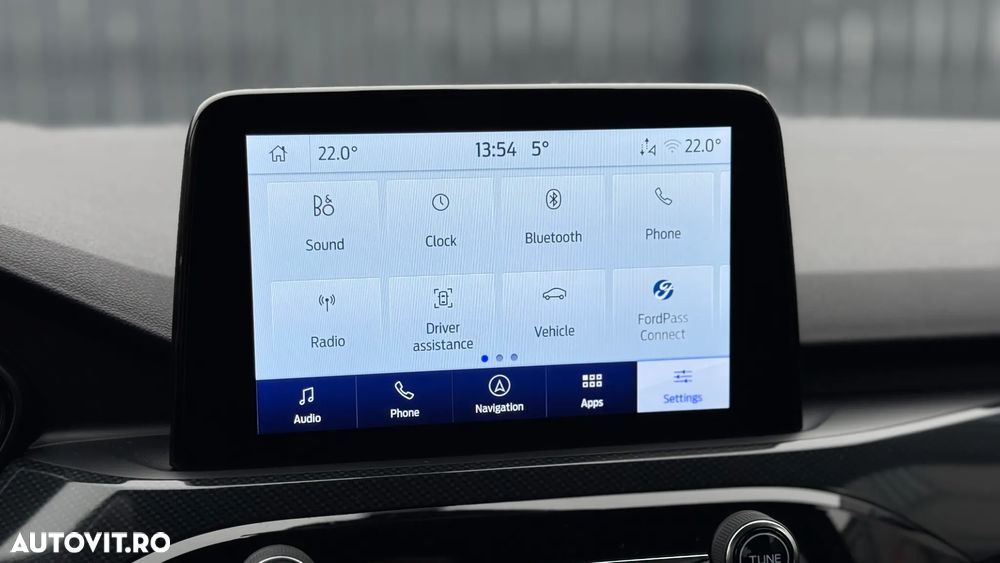 Ford Kuga 2.5 Duratec FHEV 4x4 ST-LINE X - 21