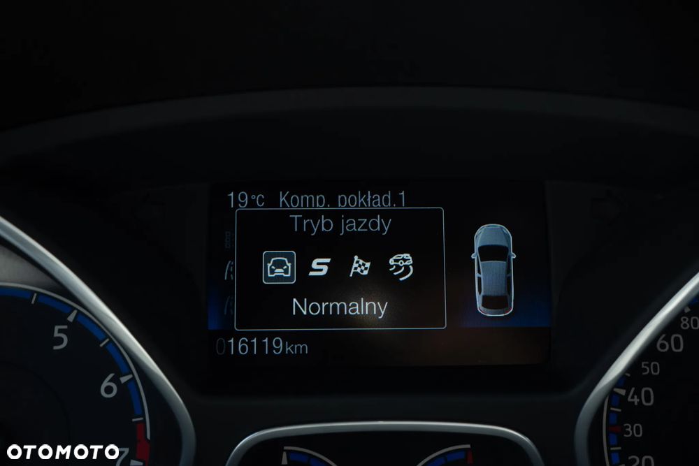 Ford Focus - 34