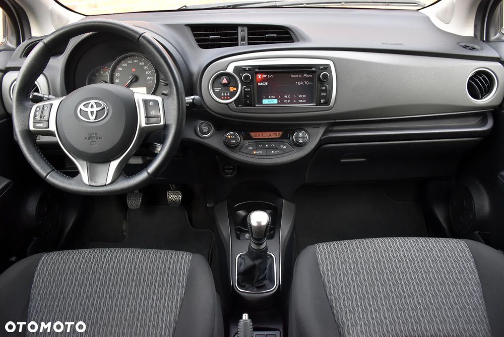Toyota Yaris 1.4 D-4D Sol EU5 - 25