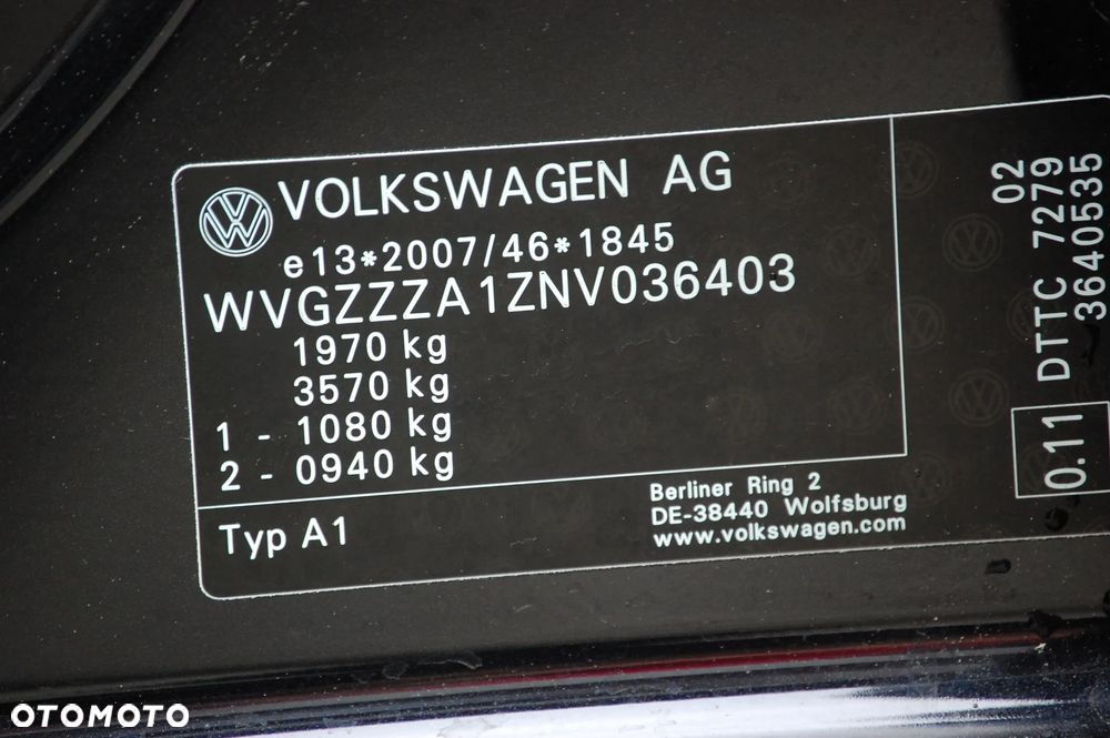 Volkswagen T-Roc - 17